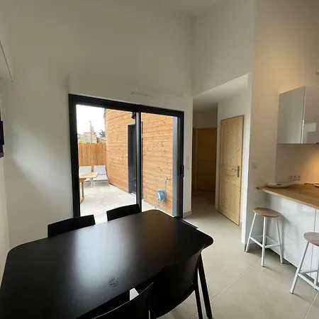 Mini Neuve Moderne Proche Des Plages *